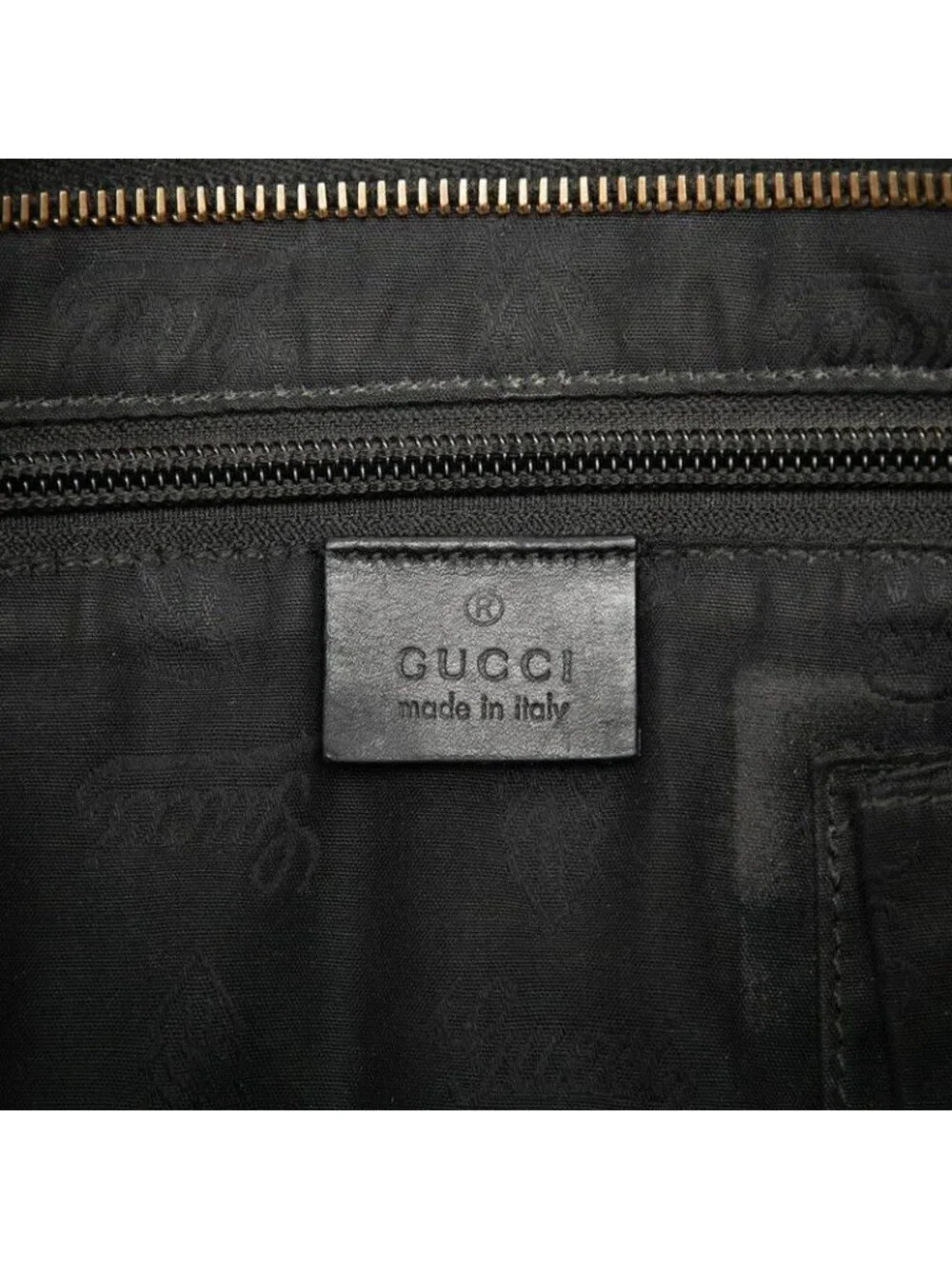 Gucci GG Supreme Crossbody Shoulder Bag Black Leather